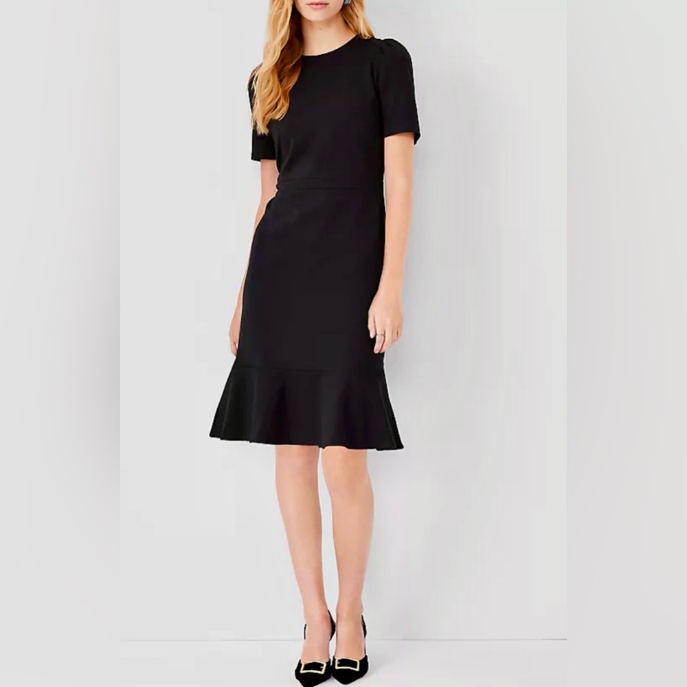 Ann Taylor Petite Puff Sleeve Flounce Sheath Dress